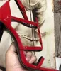 2021 Moda kadın Kızlar Stiletto Topuklu Sandalet Terlik Rahat Ayakkabılar Satmak Rahat ve Seksi Benzersiz Harfler Düğünler için Uygun Çeşitli Stiller