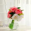 Ghirlande di fiori decorativi 10 teste Simulazione di fiori di peonia artificiale Bouquet chic Bella sposa da sposa Seta finta per la decorazione domestica