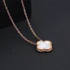 Wholale Ladi Clover Shell Pendant Stainls Steel 18K Rose Gold Women Collier5582517