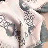 Mode Wolle und Seide Jacquard Schal für Frauen Designer Hohe Quatity Strickschals Buchstaben Klassischer Revers Kopf Schals Schal Plaid Hijab