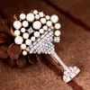 Pimler broşlar kristal simüle edilmiş inci broş online alışveriş Hindistan moda takı kadınlar için büyük roya22