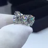 Stud S925 Sterling Silver D Color vvs Four Moissanite Diamond Earring Passe Test Women Anniversary Party Prezenty biżuterii 322d