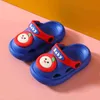 Baby Hole Skor Barn Träskor Sommar Söt Non-Slip Soft Sole Cartoon Kids Shoes Outdoor Beach Sandaler Baby Girl Boy Footwear G1218