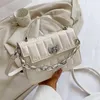 Sacs de soirée petit cuir PU bandoulière épaule avec poignées courtes pour les femmes 2021 été mode luxe chaîne sac à main pochette