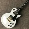 guitarra eléctrica de oro blanco