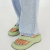 Menore Chunky Heel Summer Beach Platform Kvinnor Flip Flops Slides Faux Sueded Open Toe Soft Sole Designer Sandaler Y2K Skor Tofflor