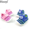 Babyjongen casual sport schoenen mode blauw roze meisjes sneakers moccasin ademend kinderen schoen peuter ruis geluid schoen 210413