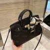 Najwyższej jakości skórzana platynowa torba na ramię damskie mężczyzn TOTE Hobo Crossbody torebki kosmetyczne luksusowe designerskie nylonowe portfele torebki