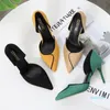 ヨーロッパのトレンドマイクロスエード女性のポンプハイヒールのサンダルサイ​​ドの開いた夏の靴のための女性の女の子のドレスシューズZY687