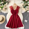 SINGREINY Frauen V-Ausschnitt Rückenfreies Kleid Koreanisches Design Mesh V-Ausschnitt A-Linie Partykleider Sommer Sexy Streetwear Kurzes Kleid 210419