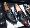 Stijl Vintage Casual Designer Mannen Schoenen Leer Hoge Kwaliteit Formele Jurk Loafers Business Wedding Tassel Brogue Luxurys Shoe