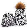 Chapéus de leopardo Scarves Conjuntos Duplo Engrossar Capas Quentes Pompom Infinity Dot Sarf Sets