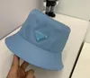 Designer Nylon Bucket Hats Casquettes pour femmes et hommes 9 couleurs Bonne qualité luxe Dames Hommes Unisexe Équipée Chapeau de soleil Pêcheur Cap M taille