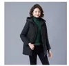 Neue Frauen Winter Lange Warme Parkas Weibliche Verdicken Mantel Baumwolle Gefütterte Parka Jacke Mit Kapuze Outwear Plus Größe 5XL