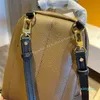 2021 Fashion Luxurys Designers Bag Mini Ryggsäckar Multifunktionsväskor Klassisk ryggsäckstil Handväskor Plånböcker Axel