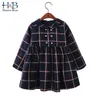 Humor Bear Girls Dress New Autumn College Winds Style Abbigliamento per ragazze Manica lunga Risvolto Reticolo Modello Bambini Vestito per bambini Q0716