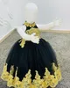 2021 Schwarze Spitze Blumenmädchenkleider Perlen Ballkleid Tüll Lilttle Kindergeburtstag Festzug Hochzeitskleider