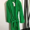 Peignoir de bain en Jacquard vert décontracté pour Couple, serviette de nuit, manches longues, à capuche, pour hommes et femmes
