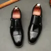 2020 رجال الأعمال أكسفورد أحذية الزفاف النمط البريطاني حقيقي للرجال السود أحذية جلد مزدوج الراهب حزام مكتب رجل اللباس حذاء
