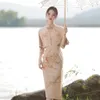 Etnisk Kläder Elegant Slim Qipao + Sjal Tvådelad Kinesisk Klänning Kvinnor Hanfu Traditionell Robe Orientale Kvinna Vestido Chino Autumn Cheongs