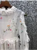 カジュアルドレスラグジュアリードレス2021秋の結婚式のパーティー女性の平らな絶妙な刺繍のフリルレースパッチワーク長袖ホワイトビンテージ