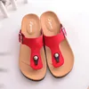 Summer Designer Vrouwen Flip Flops Slippers Antislip Mode Lederen Dia's Cork Bottom Sandals Metal Buckled Dames Casual Schoenen EU36-EU42