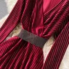 Autumn Winter Bling Glittering Bright Silk Printing Dress Female Velvet Temperament Mid-length Base Dresses UK568 210506