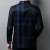 남성 캐주얼 셔츠 고품질 남성 슬림 맞는 실크 드레스 셔츠 봄 긴 소매 격자 무늬 Camisa Masculina C728