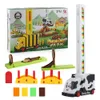 100個のPCS電車の電気ドミノ車のモデル魔法の自動設定ゲームビルディングブロック車のスタッキングのおもちゃのための玩具