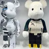 Bearbrick scatola cieca blocchi di costruzione orso violento sacai tre generazioni marea ornamenti di marca simpatiche bambole fatte a mano per fare regali28CM