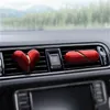 Heart Shape Car Air Freshener Creative Rotatable Parfym Diffuser Clip för Auto Airvent Aromaterapy Diffusers