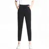 Pantaloni sportivi sottili solidi da donna Pantaloni caldi casual taglie forti Pantalon Pantaloni stile harem in velluto di agnello spesso Femme 11523 210508