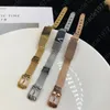 Markenarmband Luxurys Designer Armbänder Modeschmuck Mädchen Hände Armreifen Armbänder für Frauen Dame Geschenk Uhrenkette mit Box 21102848XS