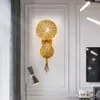 Lampada da parete semplice e moderna Lampada da parete a forma di foglia di loto cavo dorato Lampada da parete con paralume in ferro personalità creativa