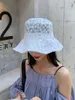 ワイドブリム帽子女性日本の小さな花刺繍レースバケツ帽子夏の女性日焼け止め薄いデザイン通気性漁師のキャップC65