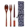 3pcs / set Natural Trä Serveware Set Bambu gaffel Chopsticks Soup Tesked Catering Bestick Set med tygväska Portable Porslin RRD12549