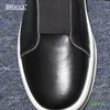 Scarpe da marea da uomo Stivali di lusso tavola alta primo strato pelle bovina stivali firmati di marca piccola scarpa bianca da uomo sport di alto aiuto A5