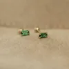 2021 Örhänge Ankomster Test Fashion Green Zircon Cube 9K Pure Gold Stud Örhängen Skruva tillbaka för kvinnor