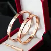 Mujeres Hombres 4 CZ Titanio Acero Tornillo Destornillador Pulseras Brazaletes Oro Plata Rosa Pulsera de uñas Joyería fina con bolsa de terciopelo Tamaño 9495699