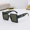 Solglasögon för kvinnor Summerstil Antiultraviolet Retro Shield Lens Plate Square Full Frame Man Woman Unisex Fashion Eyeglasses R6043546