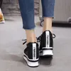 Hot Sales 2020 Zomer Nieuwe Kant Ademende Sneakers Vrouwen Schoenen Comfortabele Casual Vrouw Platform Wig Schoenen K731