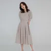 Retro Vrouwen Elegante Puff Sleeve Wrap Jurk Zomer Werkkleding Diepe V-hals Effen Zwart Khaki Midi Jurken Vestidos 210608