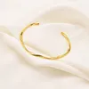 Metal Twisty Cool Bangle 24k прекрасный сплошной желтый золотой женский браслет минималистский золотой манжеты браслет ее