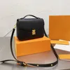 20er Jahre Geprägte Briefträgertasche Luxus Super Designer Umhängetasche Schulter Hochwertige Damenmode Taschen Hobo Geldbörsen Dame Handtasche T2256