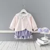 Printemps bébé filles 2 pièces ensembles manches longues bouffantes chemises de coquille haut + short d'arc avec chapeaux vêtements pour enfants E9120 210610