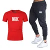 Sport Shorts Set Summer Men Tracksuits Vit T-shirt Två Piece Set 2022 Casual Mäns korta uppsättningar Fashion Track Suit NKIC Brand Clothing