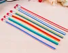 Novely Candy Color 18cm Buigbaar Flexibel Soft Fun Potlood met Gum Kids School Supply Toys Gifts