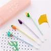 Stylos Gel Stylo Mignon Et Créatif En Forme De Végétal Pour Les Petits Étudiants Frais Écriture Noire Fournitures De Bureau Signature