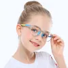 2021 Çocuk Görme Bakımı 2231 Optik TR90 Cam Erkek Ve Kadın Düz Lens Yuvarlak Moda Goggl Çocuk Göz Çerçevesi