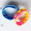 Empuje la burbuja Pulseras de silicona Descompresión Fidget Pop Dedo Juguetes Pulsera Rompecabezas Prensa Estrés Muñequera Sensorial Tie-dyed Snap Ring Venta